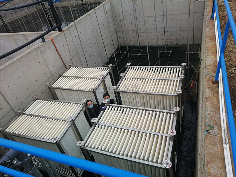 400吨垃圾渗滤液MBR膜组安装现场（25）